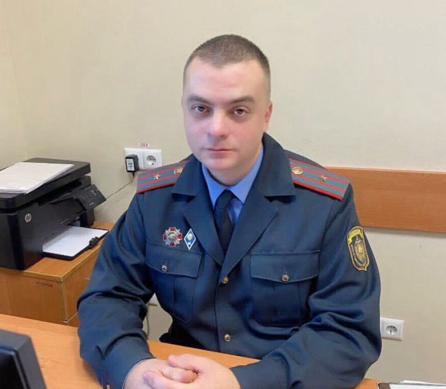 участковый. лейтенант полиции. участок милиции. лейтенант полиции смирнова. старший лейтенант полиции.