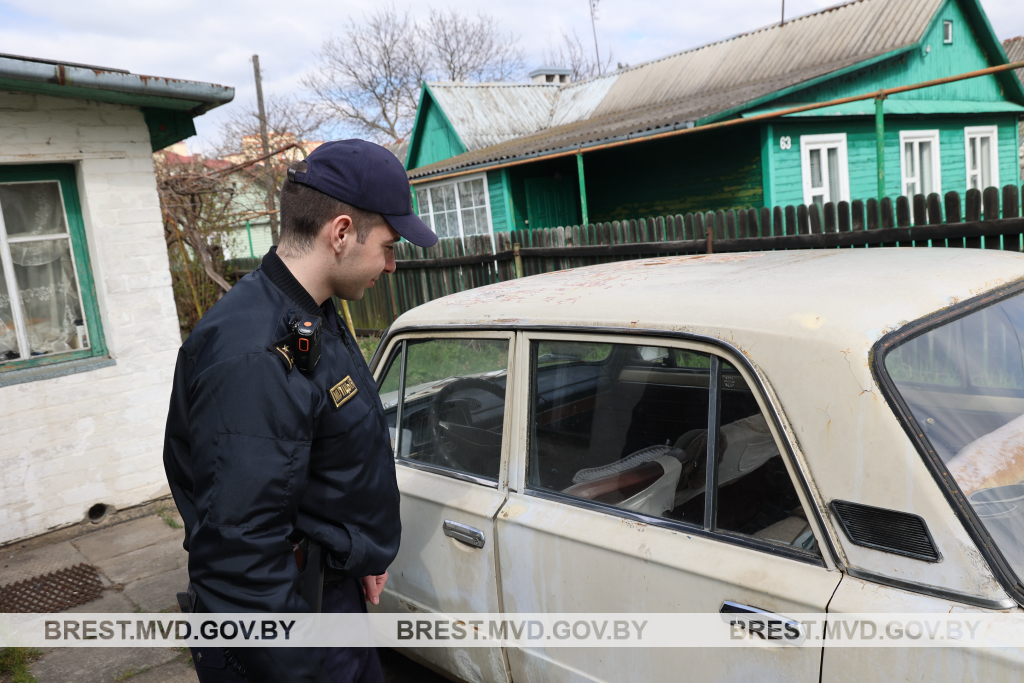 В Бресте провели рейд   проверили имущественное положение должников